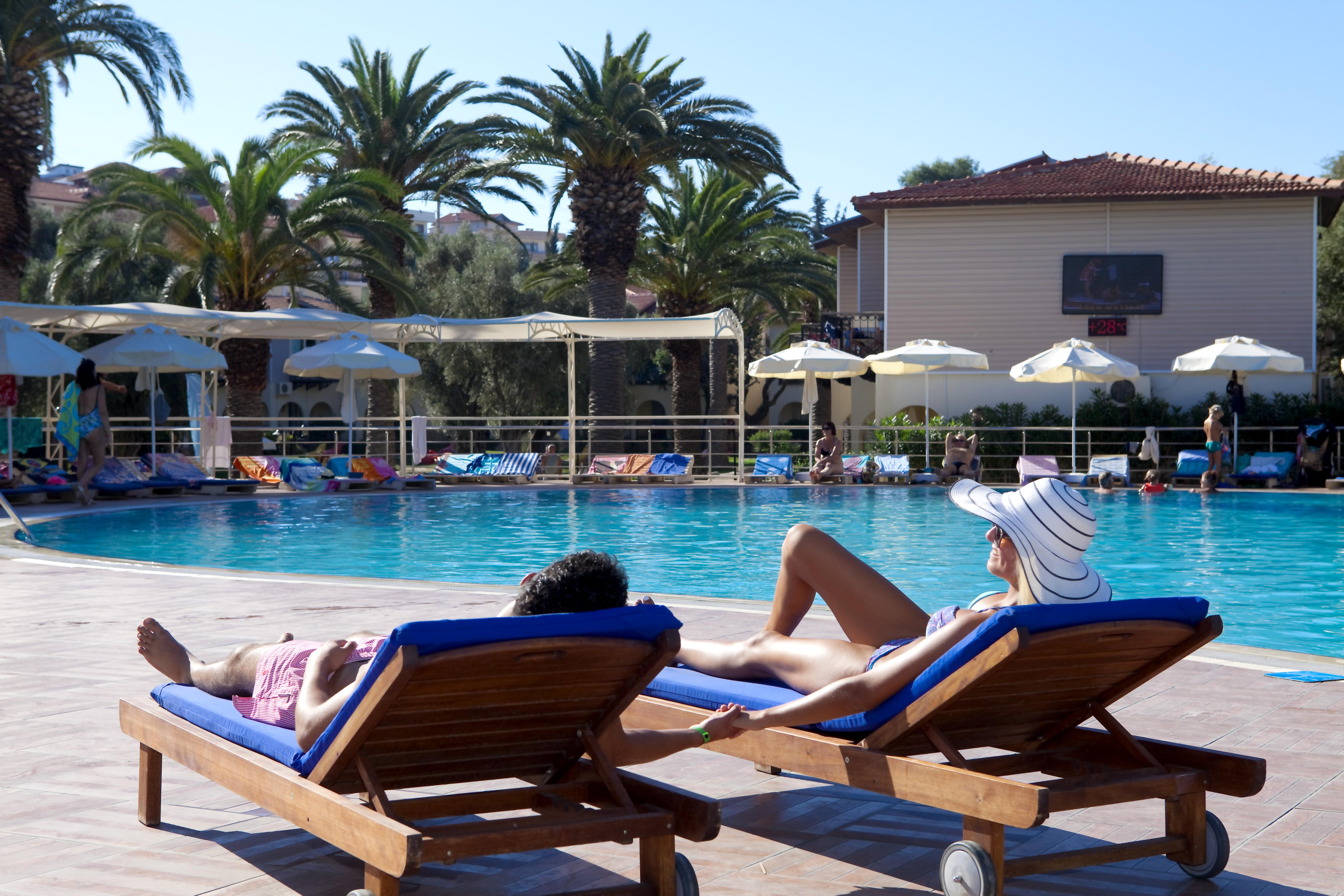 Club Resort Atlantis เซเฟริฮิซาร์ ภายนอก รูปภาพ